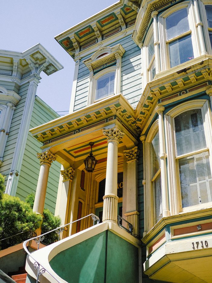 A bright house in San Fransisco.